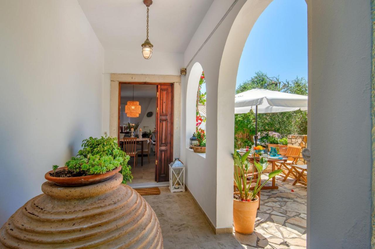 Villa Eleni Paxos ガイオス エクステリア 写真