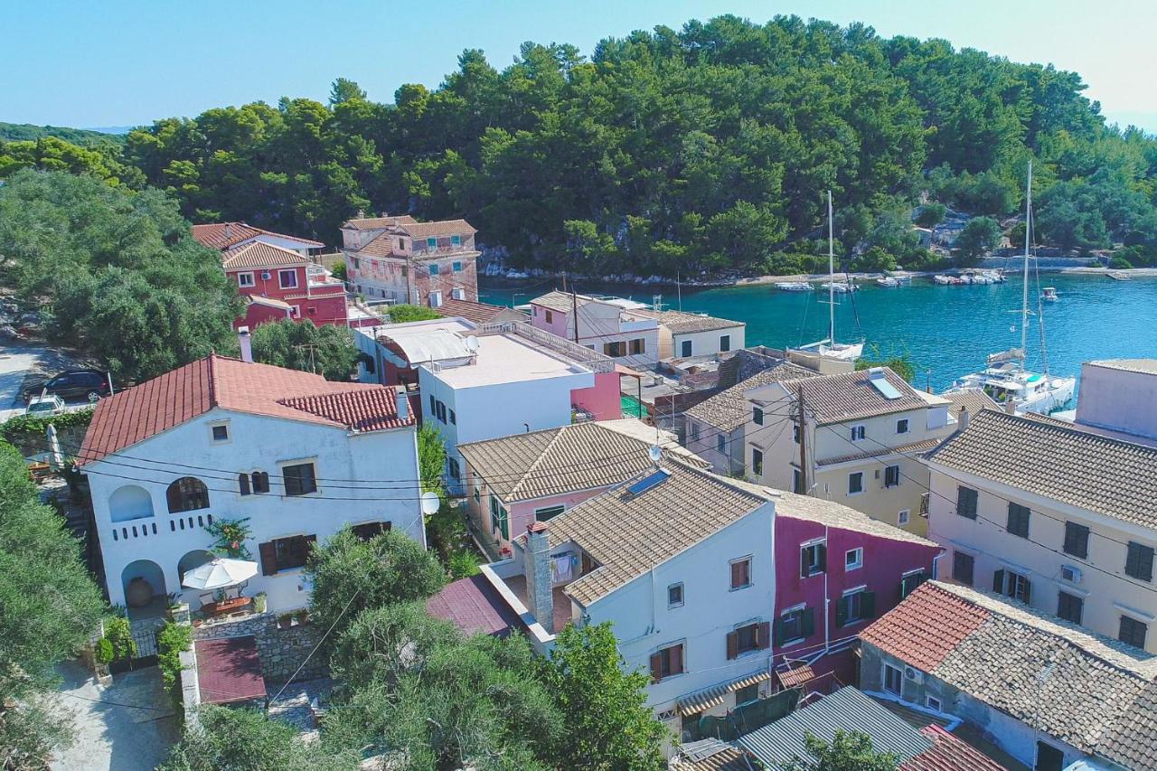 Villa Eleni Paxos ガイオス エクステリア 写真